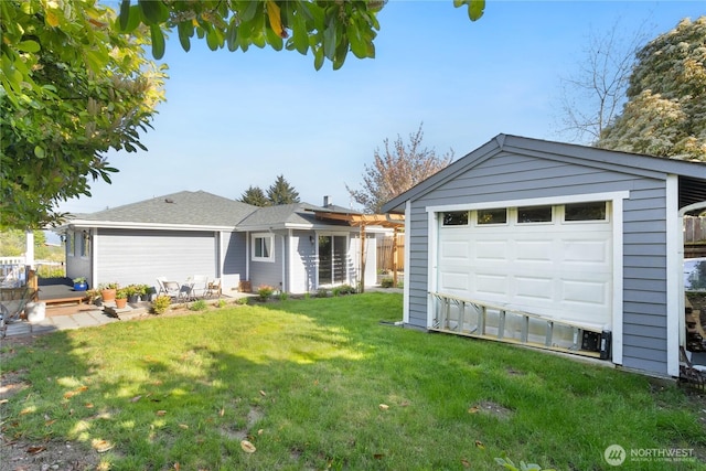 garage with fence