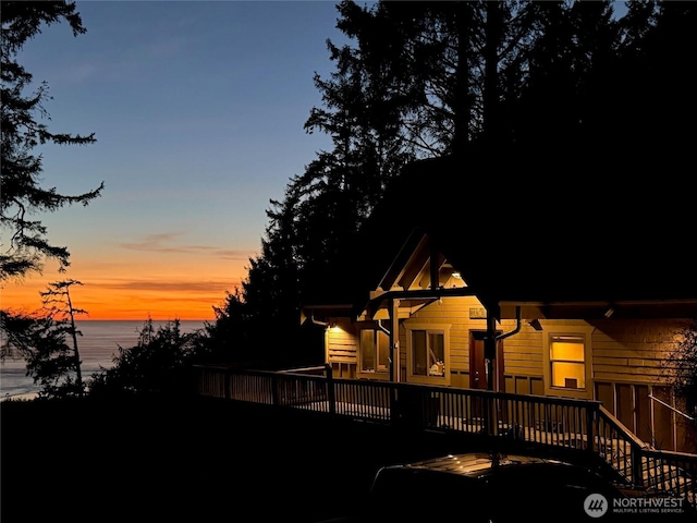 18 Ocean View Ln, Copalis Beach, WA 98535 - view of front of home featuring a wooden deck