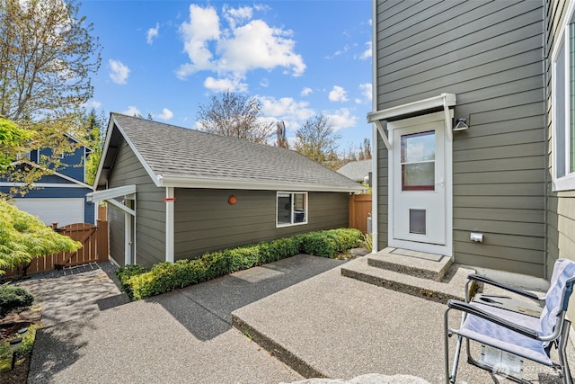 7827 Ingram Ln SE, Snoqualmie, WA 98065 - view of patio / terrace featuring fence