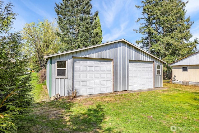 view of detached garage
