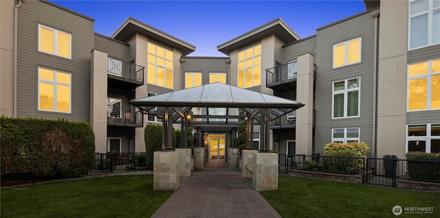150 102nd Ave SE Unit 213, Bellevue, WA 98004 - exterior space