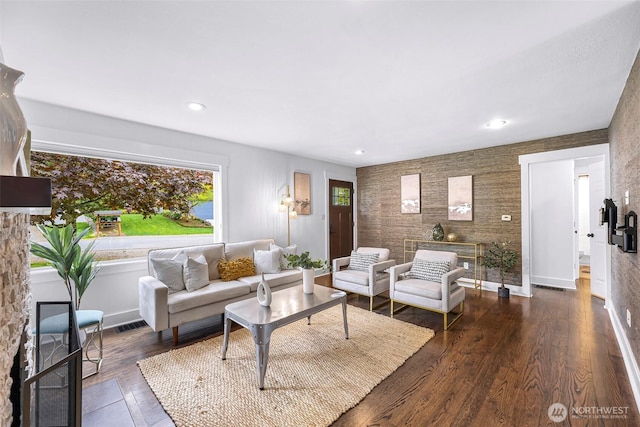 1626 106th Ave SE, Bellevue, WA 98004 - living area with baseboards, recessed lighting, and wood finished floors
