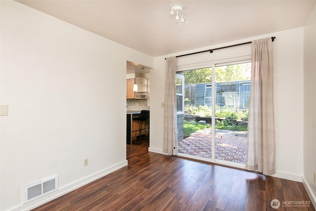 14018 Greenwood Ave N, Seattle, WA 98133 - photo 6