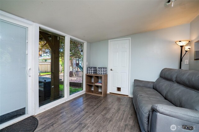 1705 36th St, Anacortes, WA 98221 - living area featuring dark wood-style floors