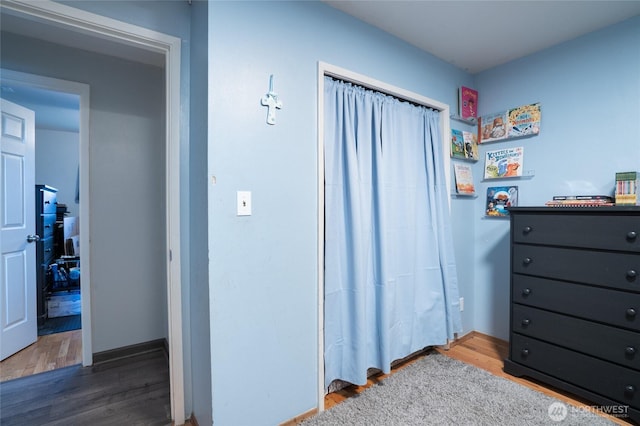 1705 36th St, Anacortes, WA 98221 - bedroom featuring wood finished floors and a closet