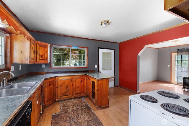 1921 Garfield St, Raymond, WA 98577 - photo 3