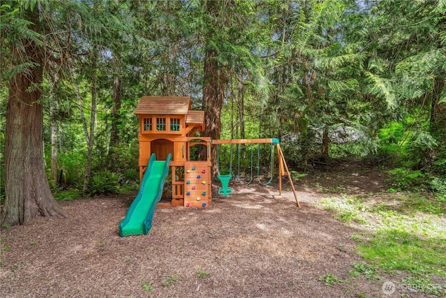 4715 NE Thunder Ln, Poulsbo, WA 98370 - view of playground
