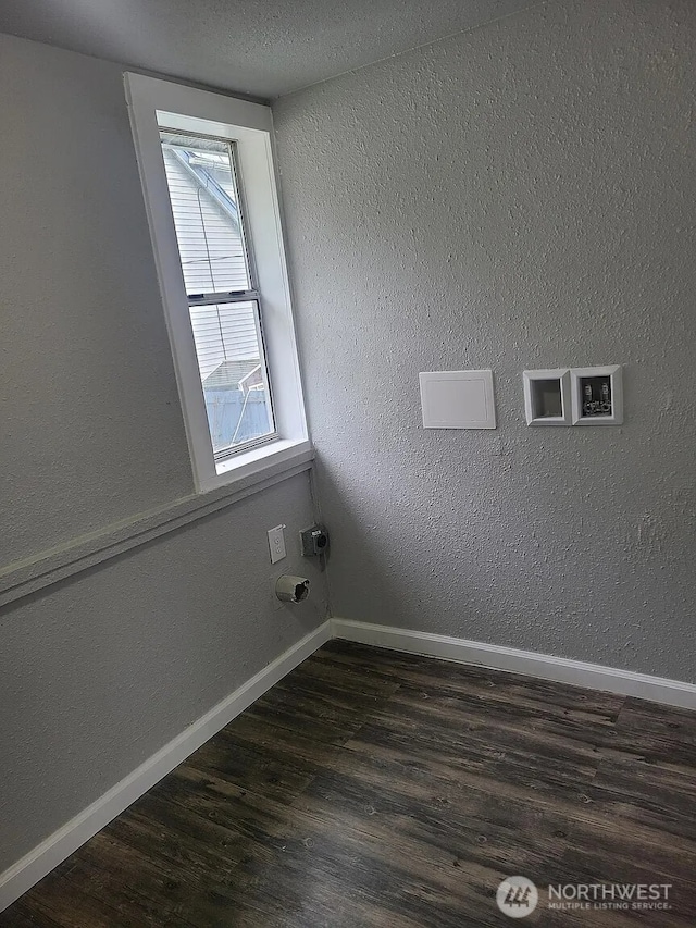 1309 Poindexter Ave Unit A-B, Bremerton, WA 98312 - empty room featuring dark wood-type flooring, baseboards, and a textured wall