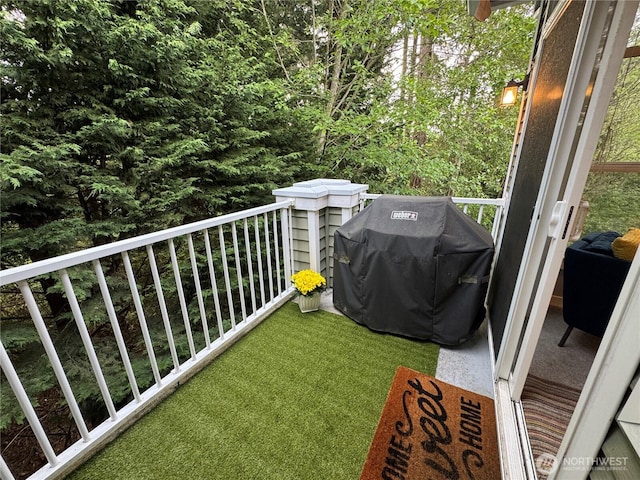 balcony with a grill