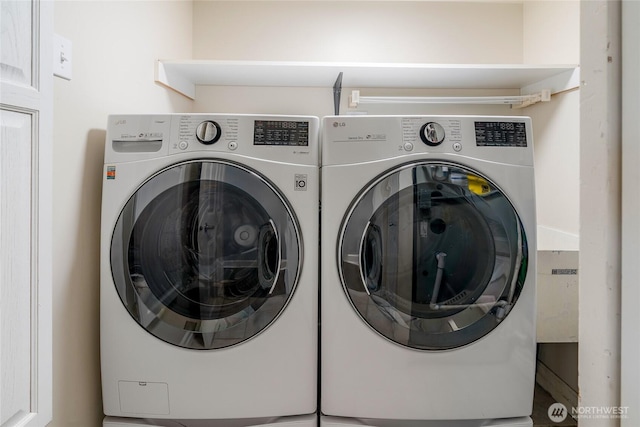 laundry room featuring laundry area and washing machine and dryer