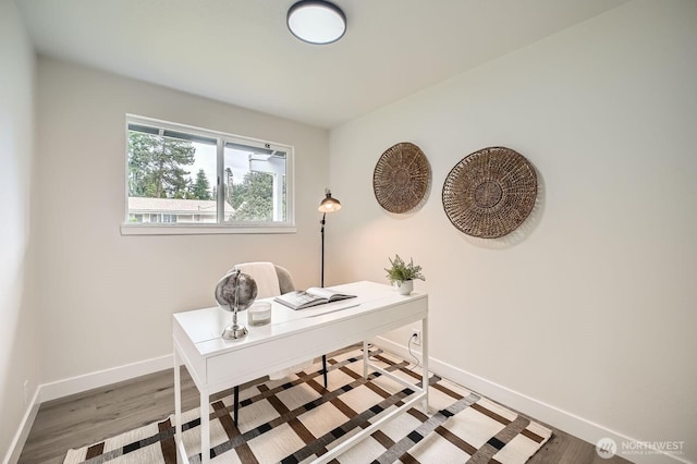 2613 Pike St SE, Auburn, WA 98002 - home office featuring baseboards and light wood-type flooring