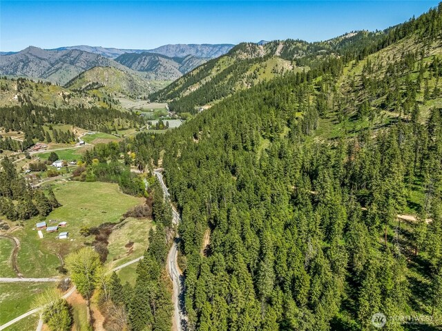 8325 Taber Rd, Cashmere, WA 98815