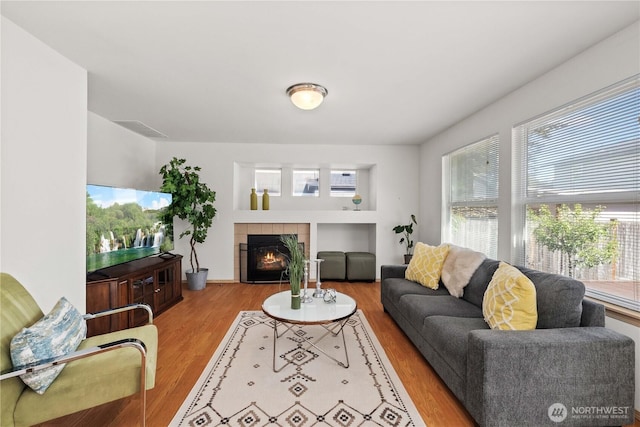 926 99th St SW, Everett, WA 98204 - living area with a fireplace and wood finished floors