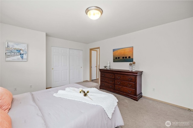 926 99th St SW, Everett, WA 98204 - carpeted bedroom with a closet and baseboards