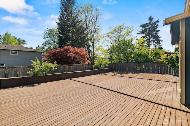 926 99th St SW, Everett, WA 98204 - wooden terrace featuring a fenced backyard
