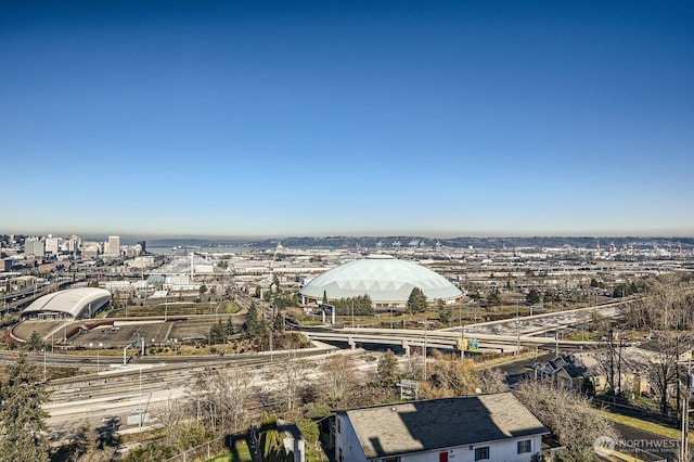 320 E 32nd St Unit 105, Tacoma, WA 98404 - birds eye view of property featuring a city view