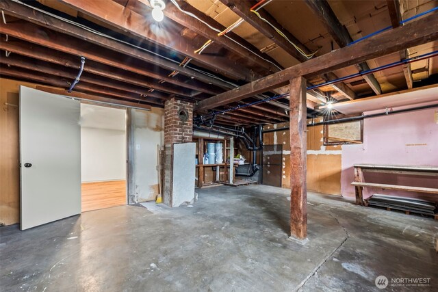 1538 7th St, Bremerton, WA 98337 - view of unfinished below grade area