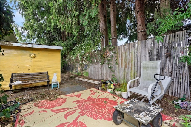 607 37th St SE Unit 92, Auburn, WA 98002 - view of patio / terrace with fence