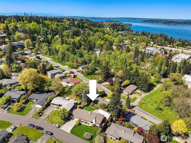 9750 SE 41st St, Mercer Island, WA 98040 - birds eye view of property featuring a residential view and a water view