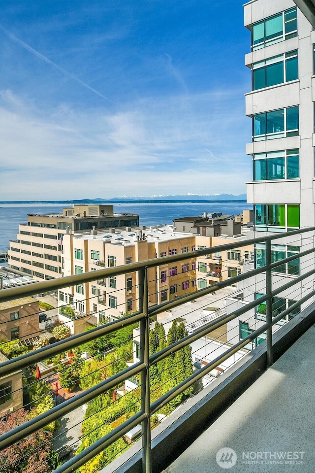 2021 1st Ave Unit F8, Seattle, WA 98121 - photo 28