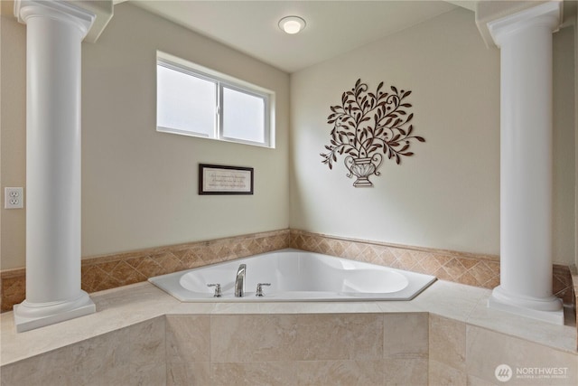 5603 116th St NE, Marysville, WA 98271 - full bath featuring a garden tub and decorative columns