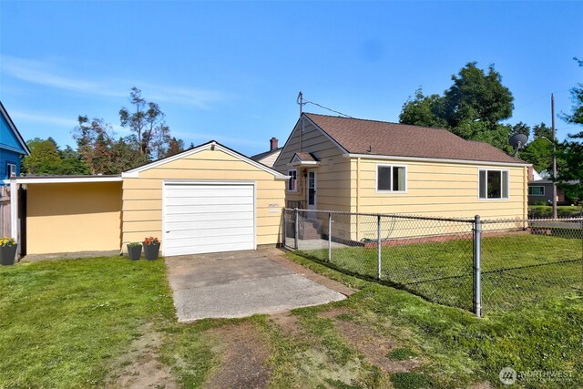 4802 S Austin St, Seattle, WA 98118 - view of front of house with driveway and a detached garage