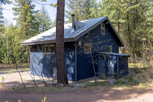 225C Lost River Rd, Mazama, WA 98833 - exterior space featuring metal roof