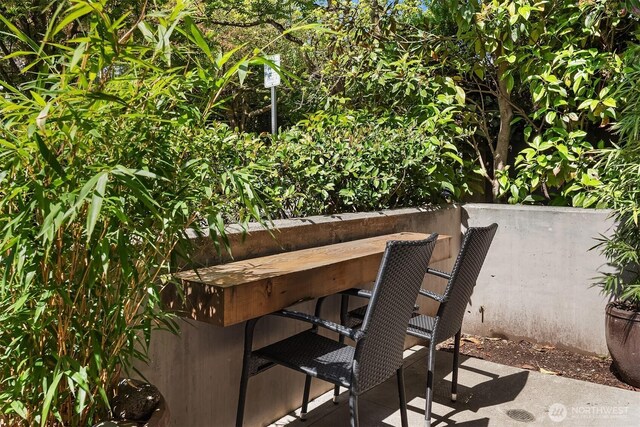 exterior space featuring outdoor dry bar