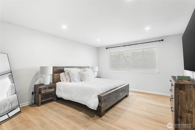 1824 E Fairbanks St, Tacoma, WA 98404 - bedroom with light wood-style flooring, baseboards, and recessed lighting