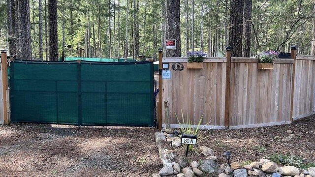 80 N Fircrest Pl, Hoodsport, WA 98548