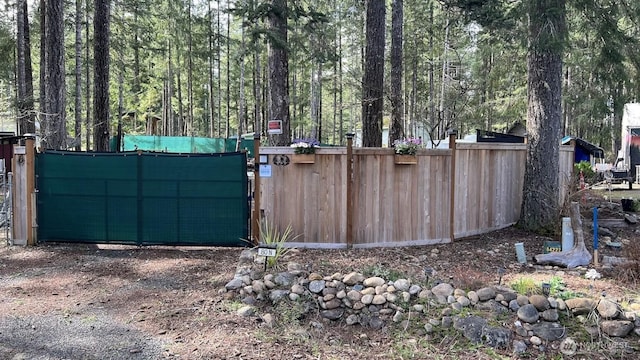 80 N Fircrest Pl, Hoodsport, WA 98548