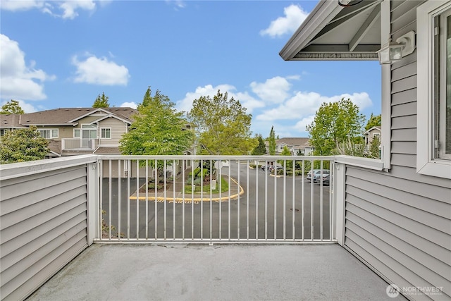 6330 Isaac Ave SE Unit C24, Auburn, WA 98092 - balcony featuring a residential view