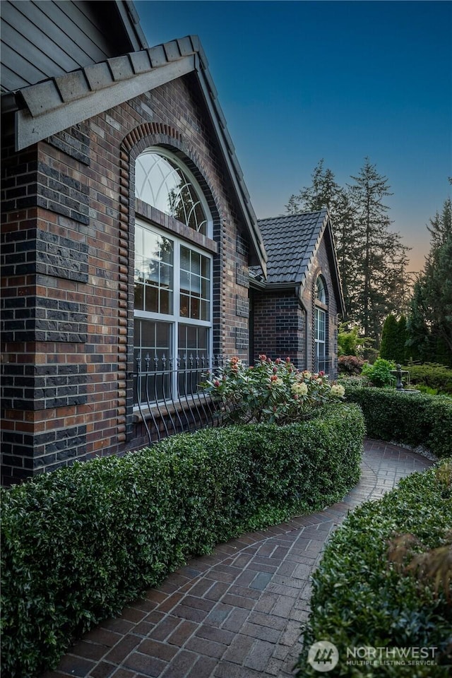 10910 48th Street Ct E, Edgewood, WA 98372 - view of side of property with brick siding