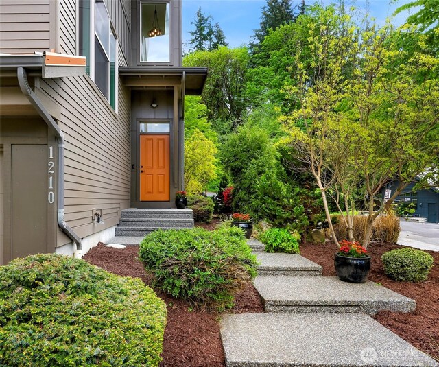 view of doorway to property