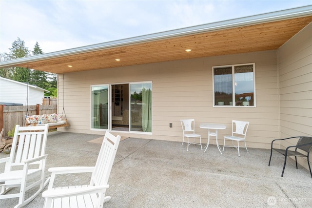 802 SE Cody St, Rainier, WA 98576 - view of patio featuring fence
