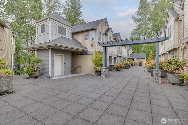 9229 122nd Ct NE Unit 13, Kirkland, WA 98033 - view of patio