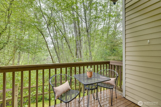 9229 122nd Ct NE Unit 13, Kirkland, WA 98033 - deck featuring outdoor dining area