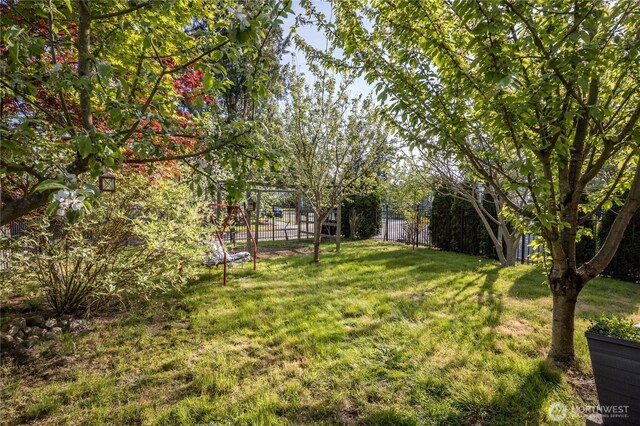 view of yard featuring fence