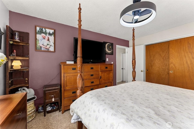 16 Harrison St, South Bend, WA 98586 - bedroom with light carpet and a closet