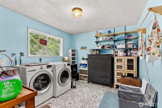 16 Harrison St, South Bend, WA 98586 - laundry area with washer and dryer, a textured ceiling, and laundry area