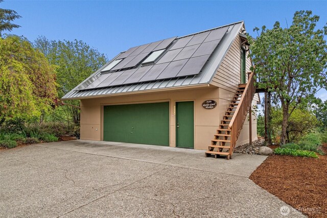 7606 Brown Rd SW, Olympia, WA 98512 - detached garage with solar panels