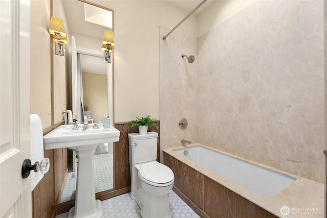 9676 Evergreen Dr, Bellevue, WA 98004 - bathroom featuring toilet and  shower combination