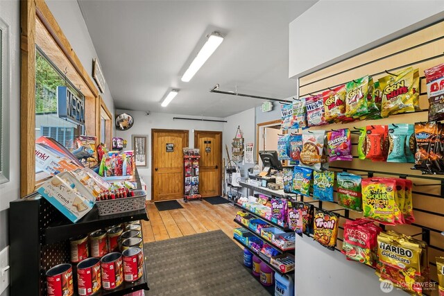 27510 Hwy 97, Cle Elum, WA 98922 - interior space with hardwood / wood-style floors
