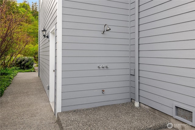 view of property exterior
