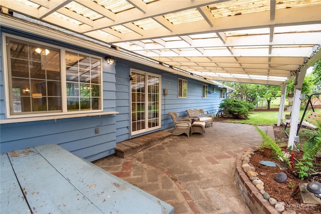 2916 SW 329th St, Federal Way, WA 98023 - view of patio with a pergola