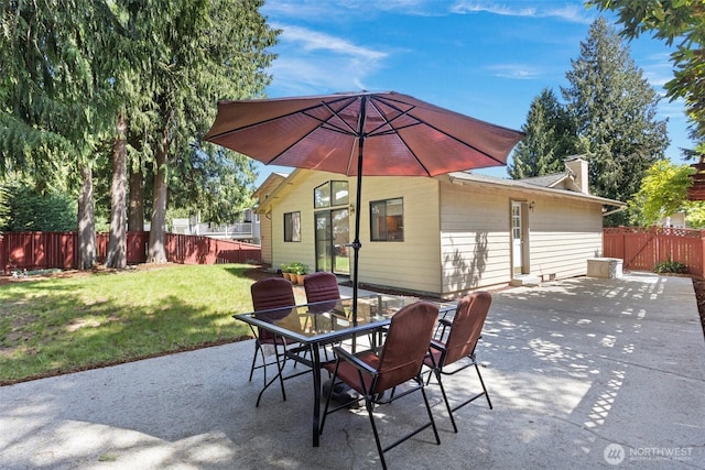 view of patio / terrace with outdoor dining space