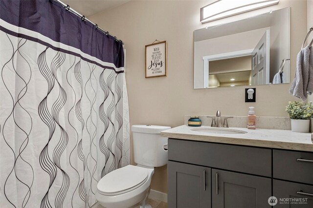 10871 Alfred St, Rockport, WA 98283 - full bath featuring toilet and vanity