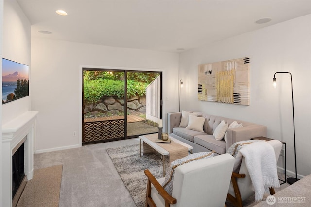 11547 SE 175th St Unit 1, Renton, WA 98058 - carpeted living area featuring baseboards and recessed lighting