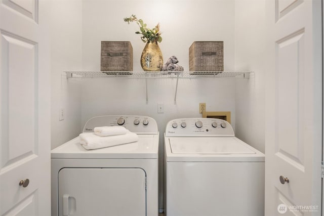 11547 SE 175th St Unit 1, Renton, WA 98058 - washroom with washer and clothes dryer