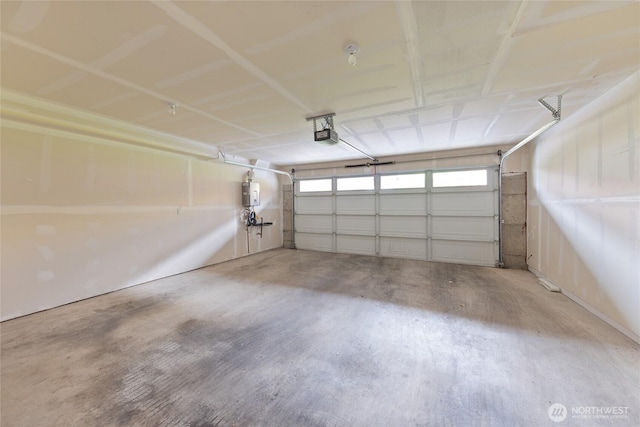 2055 NW Talus Dr Unit 3, Issaquah, WA 98027 - garage featuring a garage door opener